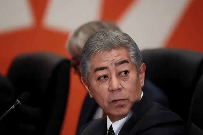 要么当炮灰<strong></p>
<p>亚博虚拟币</strong>，要么撤军！美国举动出人意料，9000名美军一夜跑路！