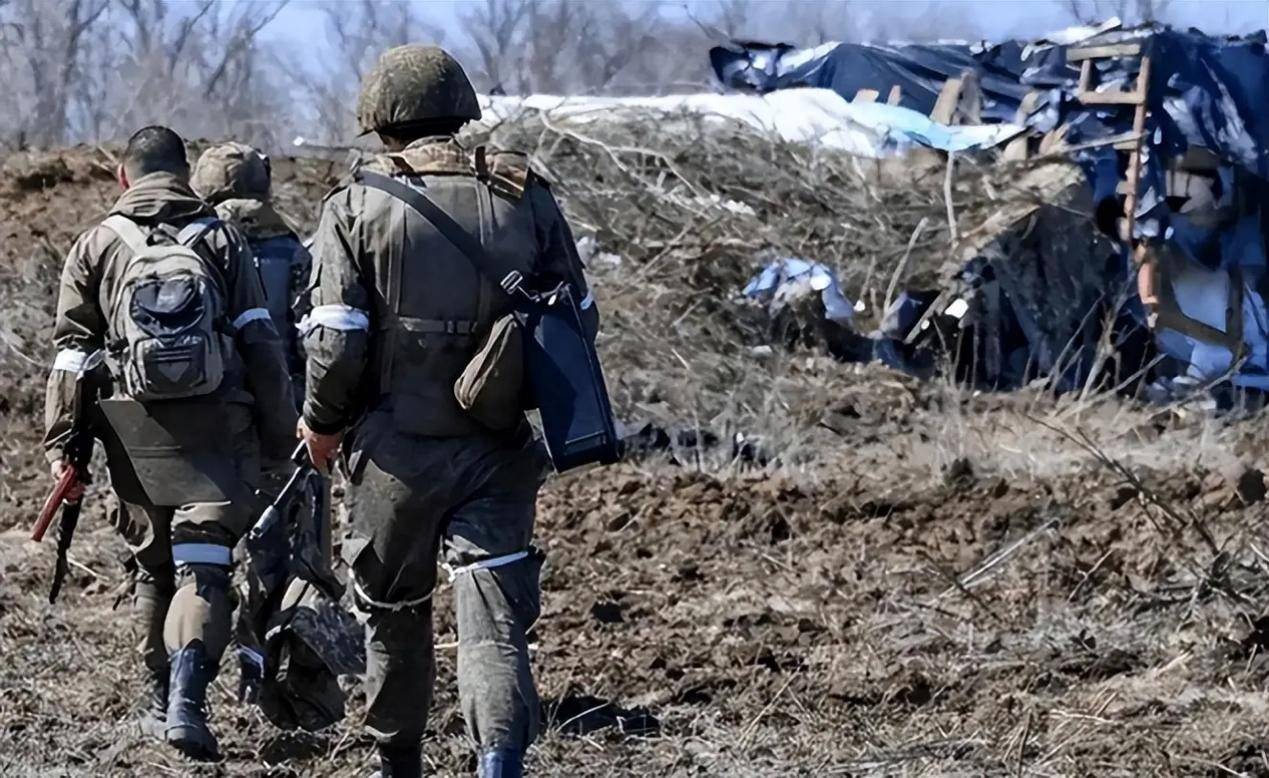 紧急消息！乌克兰首都告急<strong></p>
<p>亚博虚拟币</strong>，俄乌局势突然回温，普京底牌全部亮明