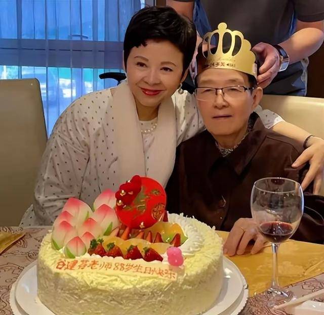 “音乐教母”谷建芬：晚年丧夫丧女<strong></p>
<p>亚博虚拟币</strong>，那英孙楠让年迈的她老有所依