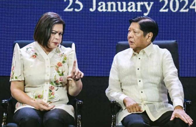 杜特尔特一败涂地<strong></p>
<p>亿博虚拟币</strong>，父女被逐出国安委，马科斯的手段果然不简单！