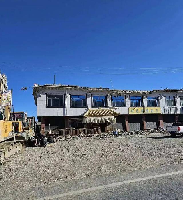 西藏定日县地震<strong></p>
<p>亿博虚拟币</strong>,为何造成百余人遇难?