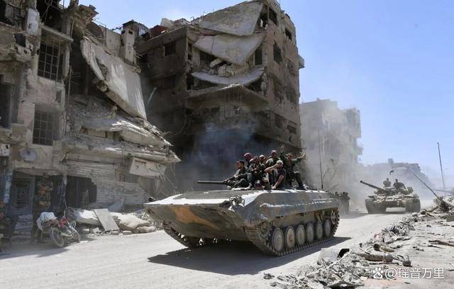 叙利亚爆发大规模内乱！巴沙尔旧部卷土重来<strong></p>
<p>亿博虚拟币</strong>，朱拉尼亲信被杀