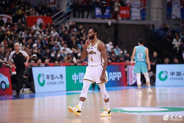 热血沸腾！青岛男篮最后三分钟14-0绝地翻盘<strong></p>
<p>西昌虚拟币</strong>，队史首次单赛季双杀辽宁