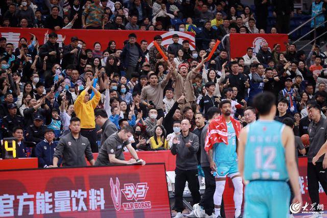 热血沸腾！青岛男篮最后三分钟14-0绝地翻盘<strong></p>
<p>西昌虚拟币</strong>，队史首次单赛季双杀辽宁