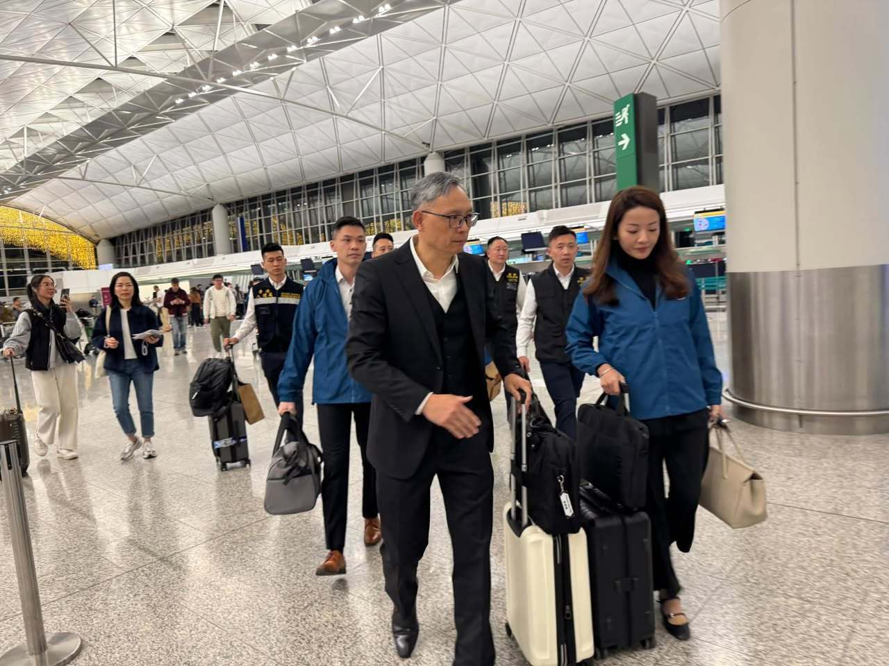 仍有12名港人被困缅甸<strong></p>
<p>西昌虚拟币</strong>，香港派专责小组前往泰国跟进