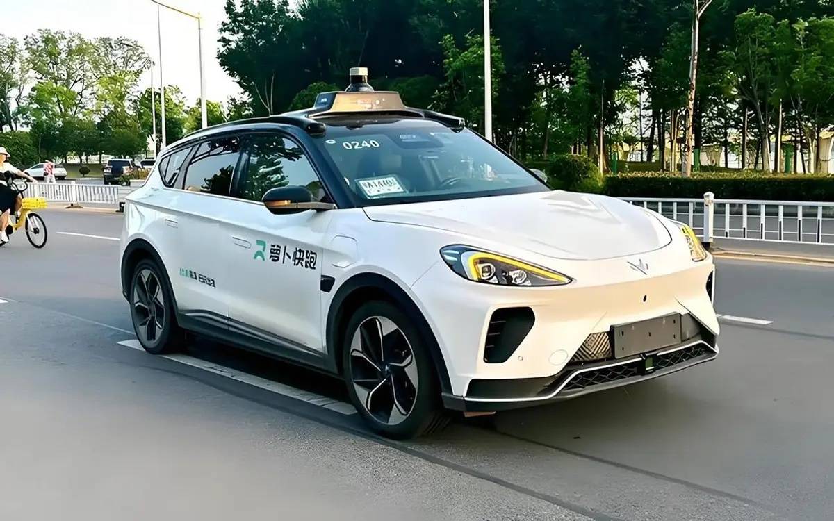 给AI“打工”的人｜萝卜快跑安全员自述：1小时能休息10分钟<strong></p>
<p>虚拟币口子</strong>，闭眼超过三秒会发出警报