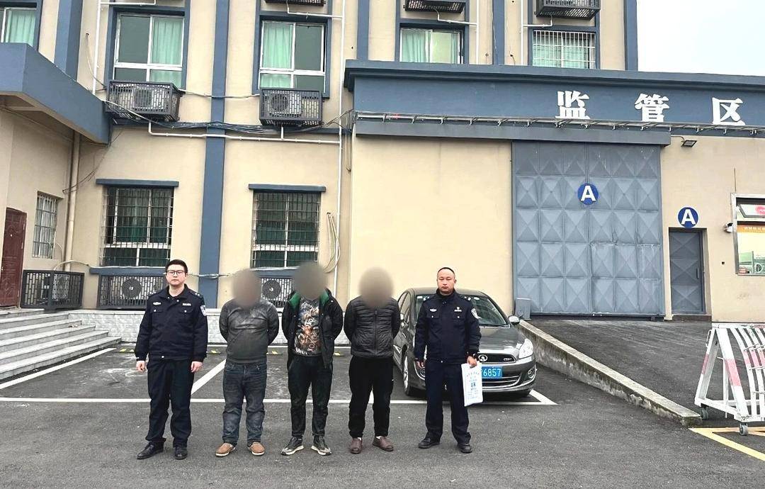 嫌钓鱼太慢<strong></p>
<p>同名虚拟币</strong>，凌晨直接下湖捕鱼400多斤，3名男子涉嫌盗窃罪被抓