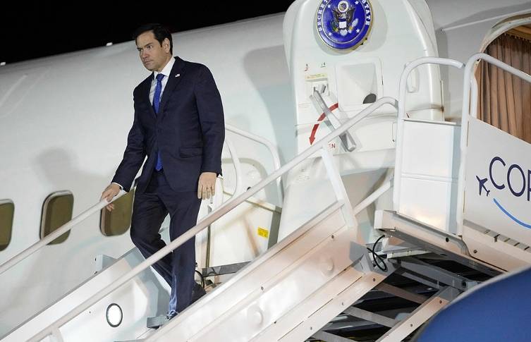 美国单方面宣布:美国政府船只现在可以免费通过巴拿马运河