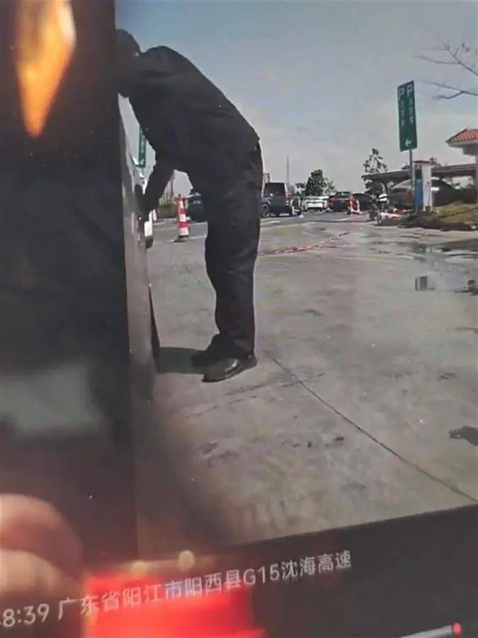 王某（男<strong></p>
<p>虚拟币划转</strong>，60岁），被当场抓获！已刑拘