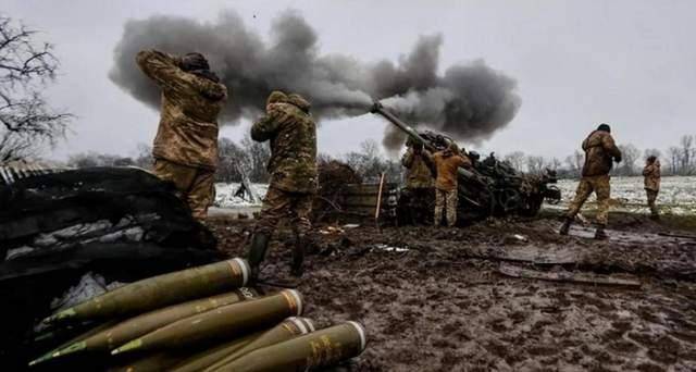 反常！乌军突然大规模集结<strong></p>
<p>虚拟sd币</strong>，普京察觉不妙，下令军队“大洗牌”