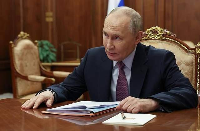 反常！乌军突然大规模集结<strong></p>
<p>虚拟sd币</strong>，普京察觉不妙，下令军队“大洗牌”