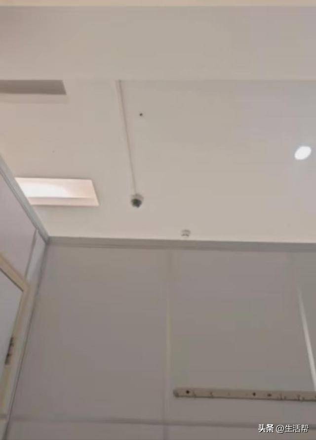 女子称三甲医院放射科更衣室有摄像头<strong></p>
<p>虚拟sd币</strong>，医院：用于拍摄机房门口，考虑安装隔板消除误会