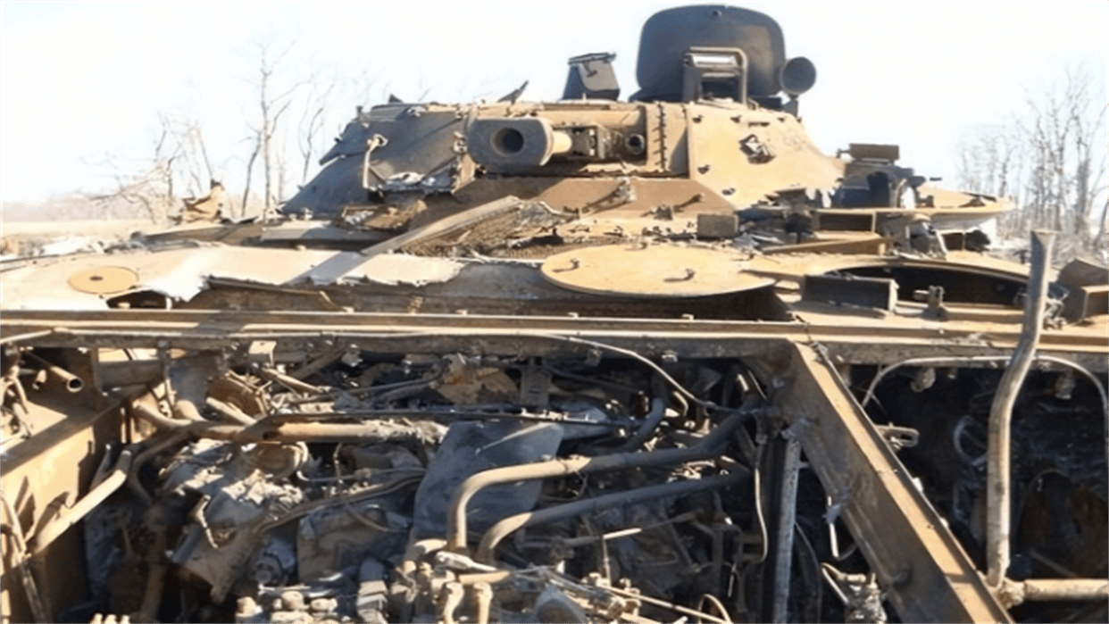 俄弹道导弹高速突进<strong></p>
<p>虚拟sd币</strong>，一口气摧毁50台战车，而更糟的还在后头