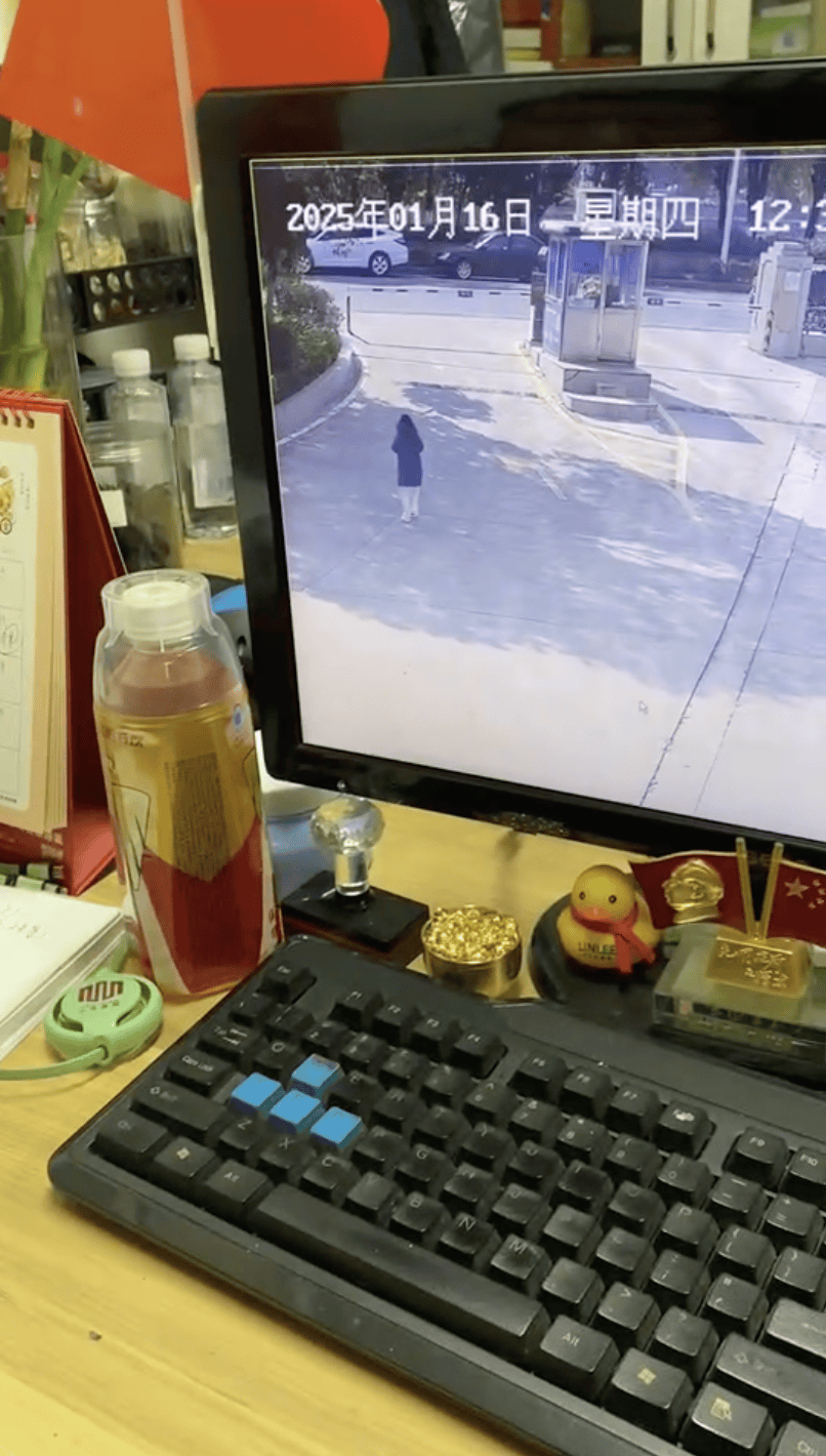 宝妈入住月子中心次日在16公里外投湖轻生<strong></p>
<p>大型虚拟币</strong>，家属讲述细节，质疑月子中心安保失职