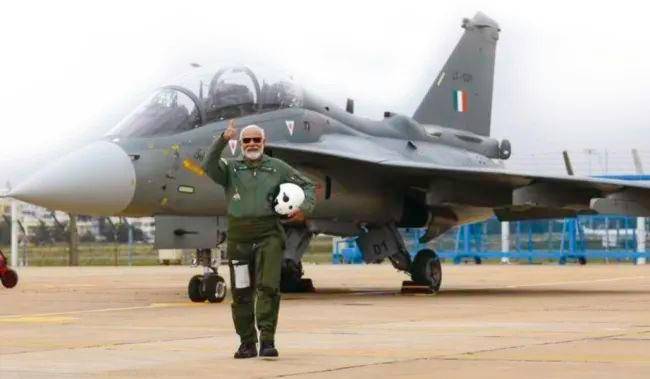 印度军方爆出惊人内幕<strong></p>
<p>拉菲虚拟币</strong>，光辉战机形同作秀，暴露印度空军真实水平