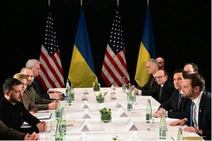 泽连斯基终于知道<strong></p>
<p>虚拟币im</strong>，特朗普是得罪不起的，那怎么办呢？