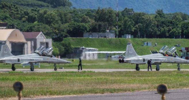 美专家：解放军已手握“王牌”<strong></p>
<p>虚拟币im</strong>，统一台湾不用动武