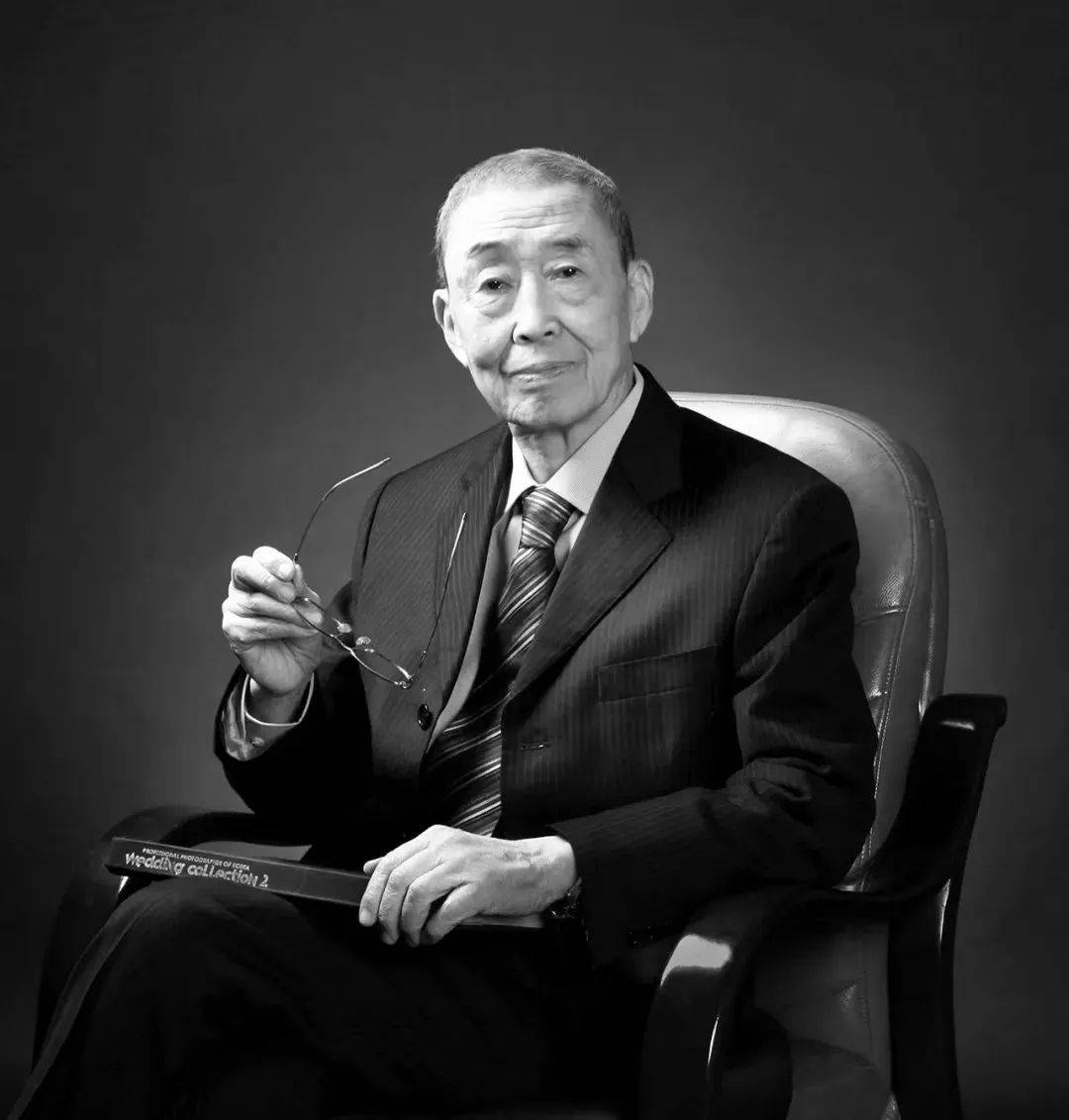 突发讣告<strong></p>
<p>虚拟币昵称</strong>!他于19日8时22分去世