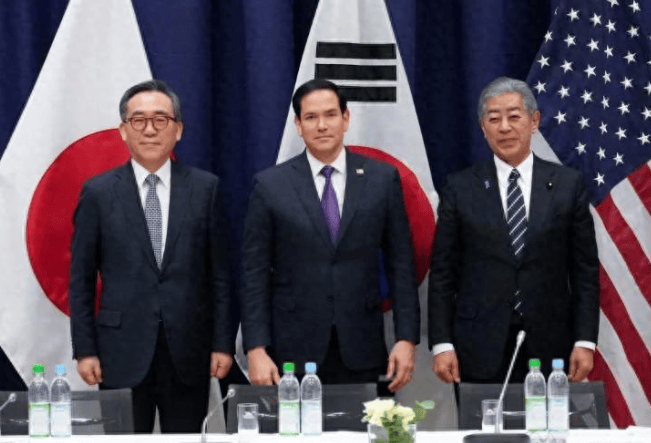 特朗普就“两岸统一”表态后<strong></p>
<p>爱米虚拟币</strong>,外交部打开天窗说亮话,美国人听好了