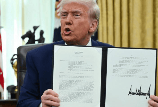 特朗普就“两岸统一”表态后<strong></p>
<p>爱米虚拟币</strong>,外交部打开天窗说亮话,美国人听好了