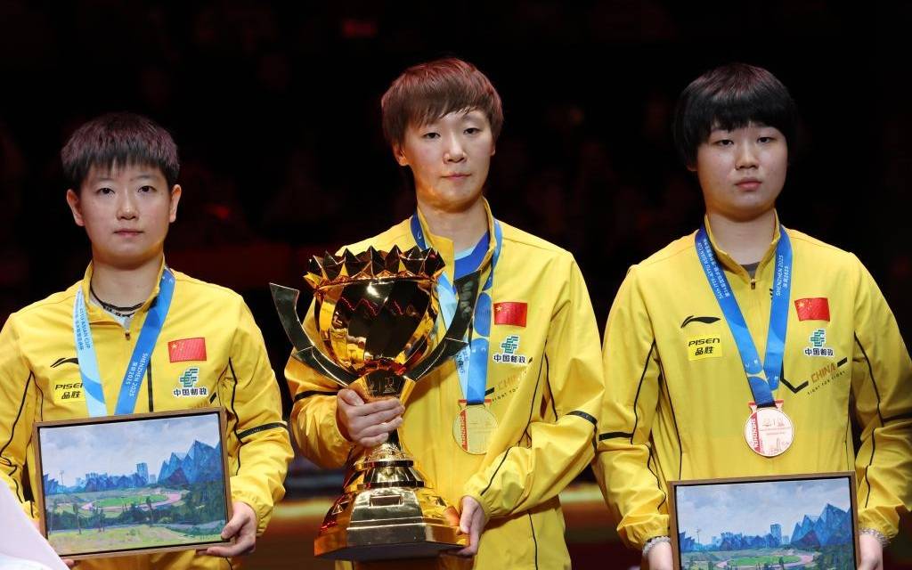 乒羽中心强烈谴责<strong></p>
<p>交易虚拟币平台</strong>，赛场不能再被饭圈“控场”| 新京报快评