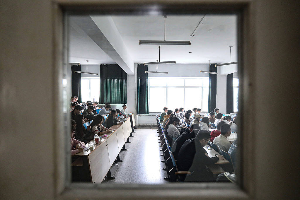 文科教授谈AI加速文科之死<strong></p>
<p>交易虚拟币平台</strong>，会“死”的本来就该淘汰