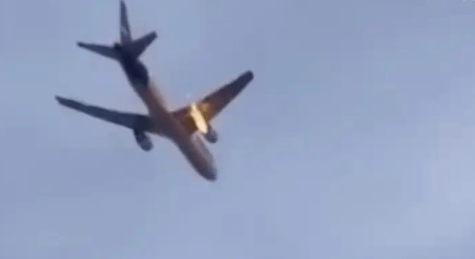 美国突传一声巨响！波音737断成三截<strong></p>
<p>虚拟币的交易平台</strong>，机上载183人，场面惨不忍睹