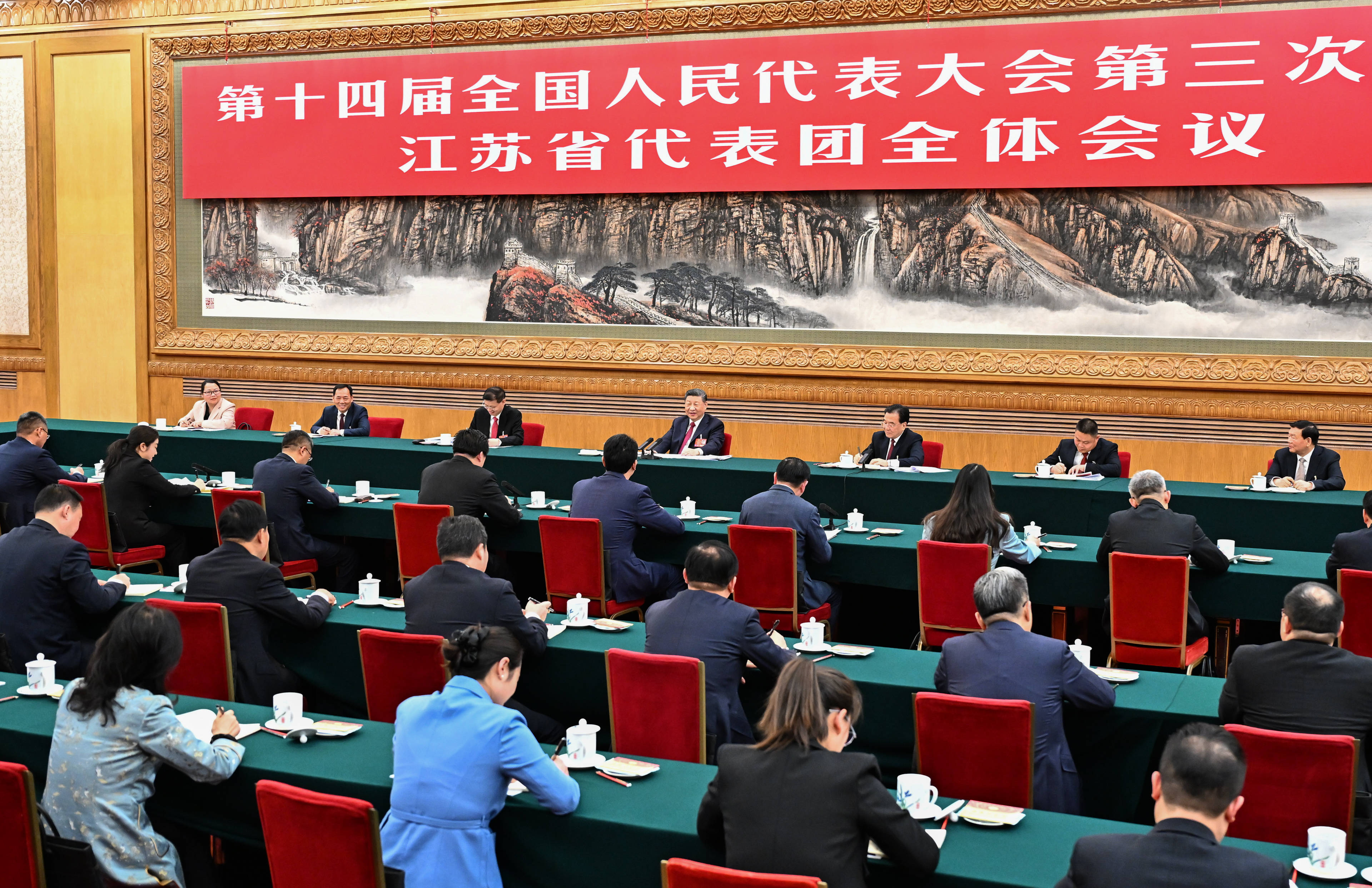 一见·总书记为何关注代表委员通道<strong></p>
<p>虚拟币模拟</strong>？