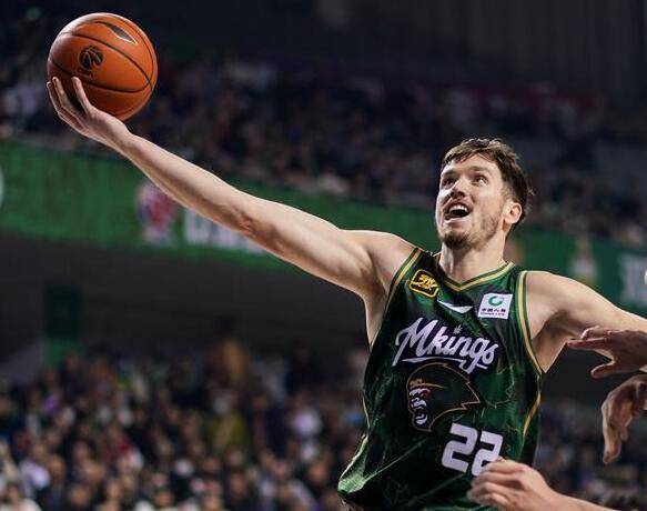 爆冷<strong></p>
<p>虚拟币模拟</strong>！戴维斯30分利夫26+16 同曦主场逆转辽宁