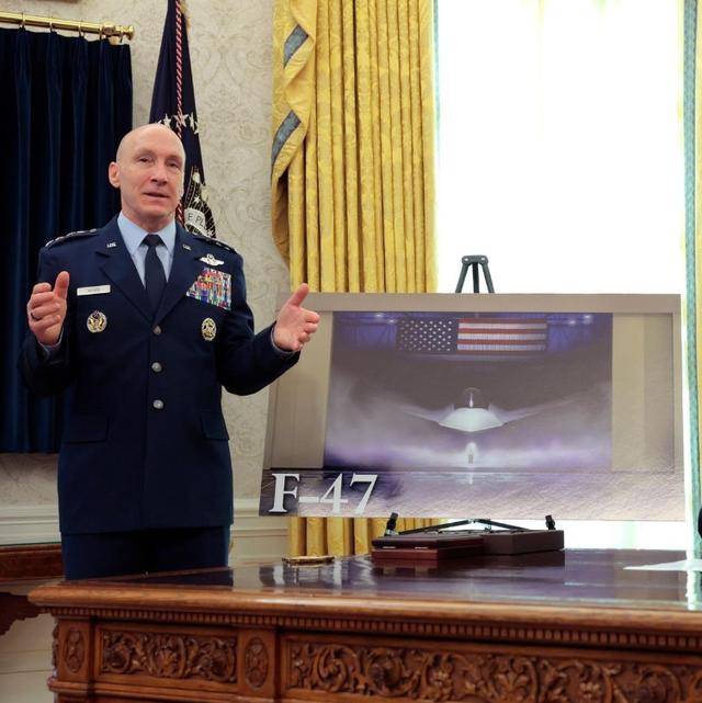 美国六代机F-47秘密试飞5年<strong></p>
<p>虚拟币上交易所</strong>，竟暗藏歼20同款设计？美媒很悲观