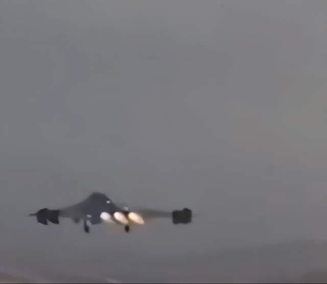 网上热议<strong></p>
<p>虚拟币上交易所</strong>！歼-36三发之一使用旋转爆震发动机、变循环发动机？