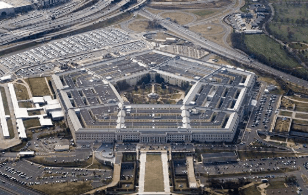 特朗普下令美军大炼稀土<strong></p>
<p>虚拟币传销</strong>,发现一个扎心现实:中国同时垄断两样东西