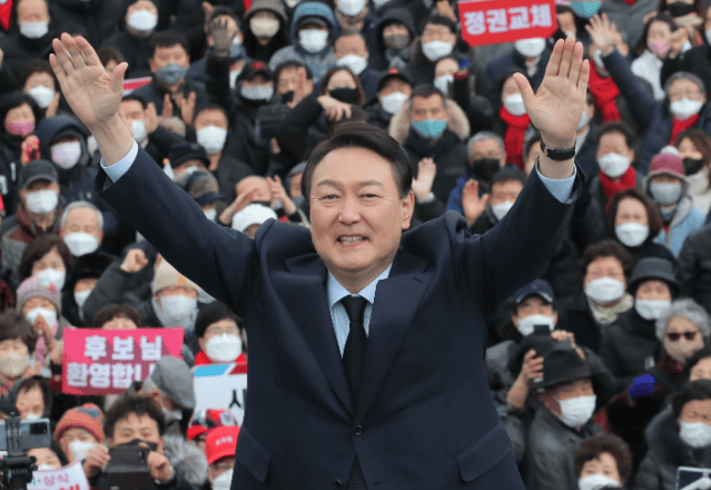 立刻复职！尹锡悦收到好消息<strong></p>
<p>数字货币</strong>，关键判决过后，李在明或先被拿下？