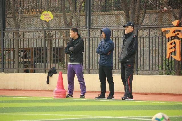 青岛校园足球交流赛：以球会友<strong></p>
<p>数字货币</strong>，共促成长