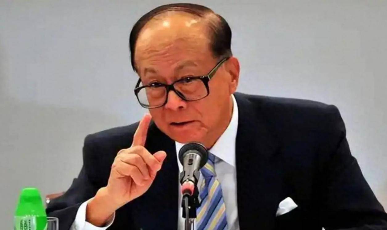 李嘉诚铁了心了?港口或真没法留住了<strong></p>
<p>虚拟币挖矿</strong>,微妙时刻,黑石高层有动作