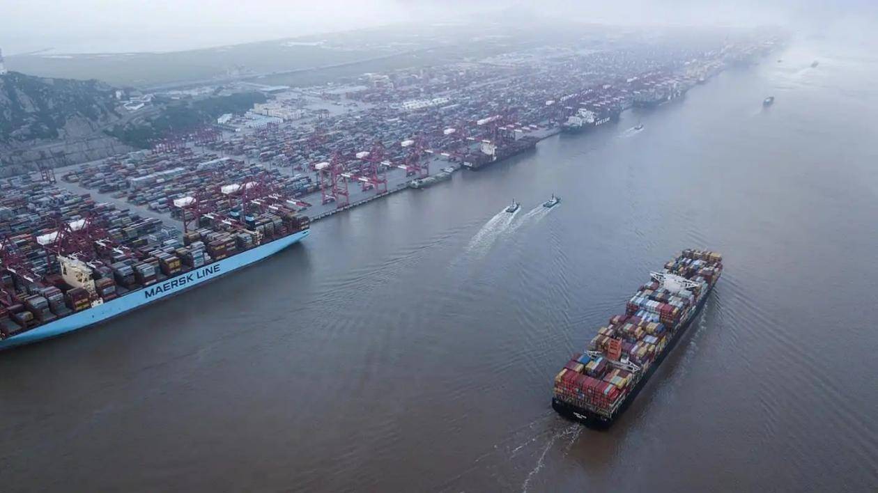 李嘉诚铁了心了?港口或真没法留住了<strong></p>
<p>虚拟币挖矿</strong>,微妙时刻,黑石高层有动作