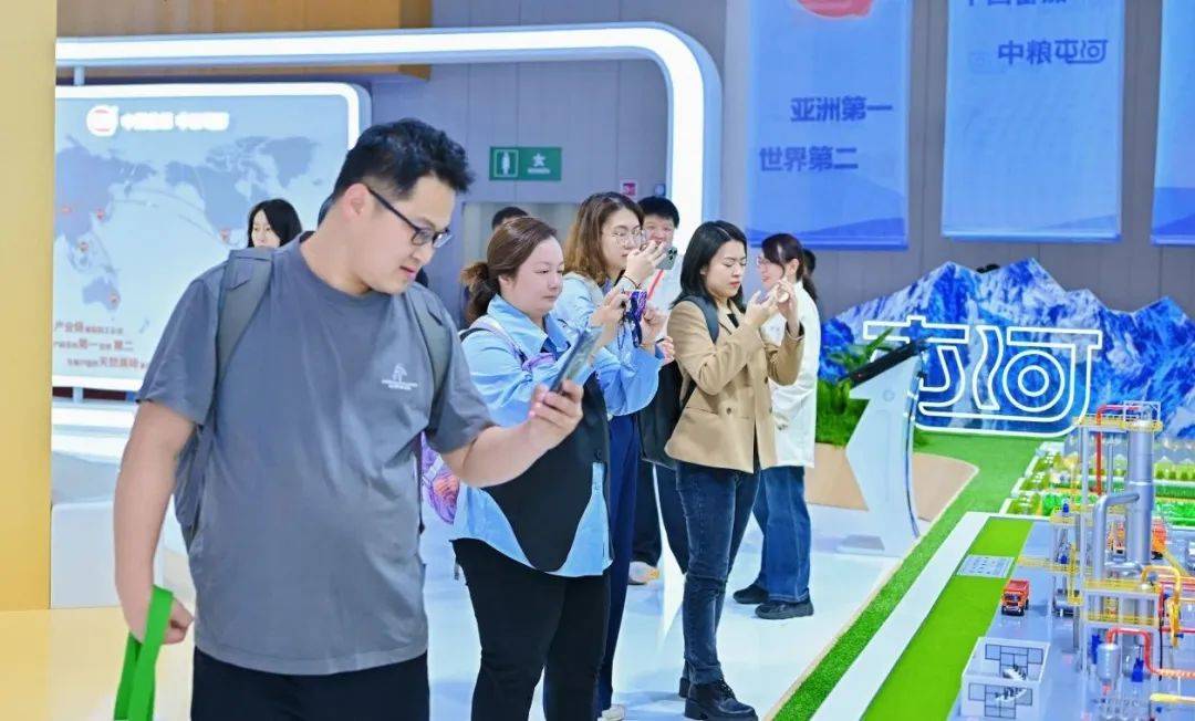 从一颗小番茄开始<strong></p>
<p>虚拟币挖矿</strong>,这个巨头正在重塑餐饮供应链逻辑