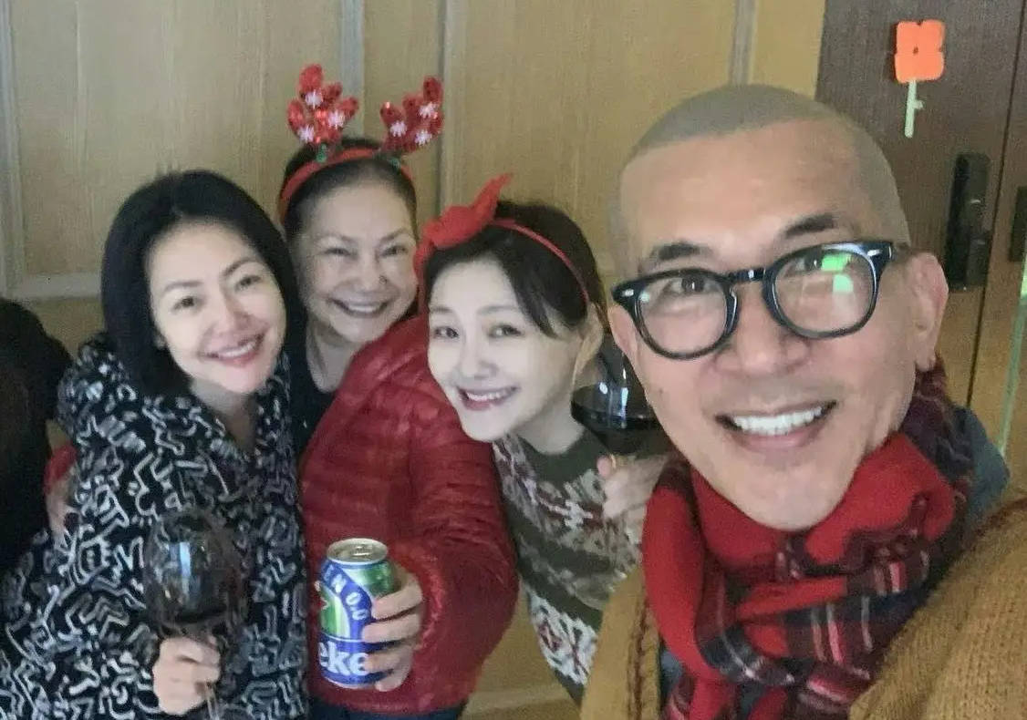 具俊晔清明前重回金宝山探望爱妻大S<strong></p>
<p>虚拟币币行情</strong>！小S婉拒重金邀约仍无心工作