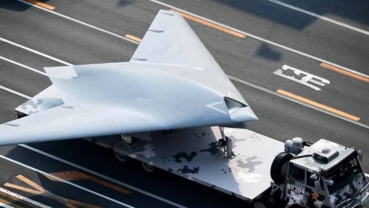 太强了！研发十六年的攻击-11<strong></p>
<p>虚拟币币行情</strong>，是为歼-36、歼-20S和076准备的？