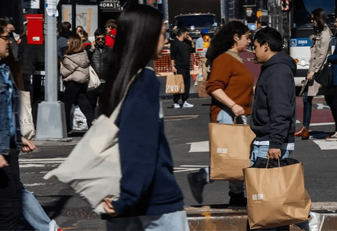 特朗普对华加税同时<strong></p>
<p>虚拟币体育</strong>，中美启动军事谈判，中方当场立下规矩，看谁敢动