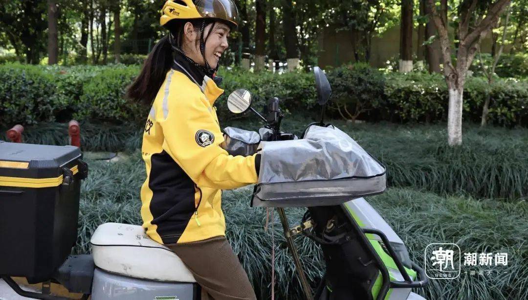 脑瘫女骑手送外卖7年<strong></p>
<p>中国</strong>,换了6辆车,故事感动杭州