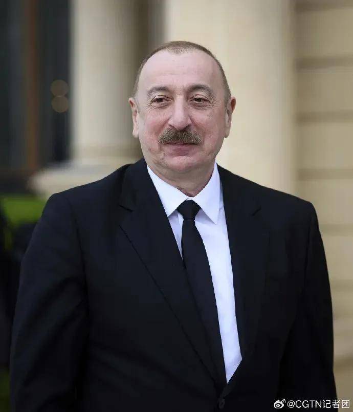 今晚<strong></p>
<p>比特币等虚拟货币</strong>，两国总统乘机抵京