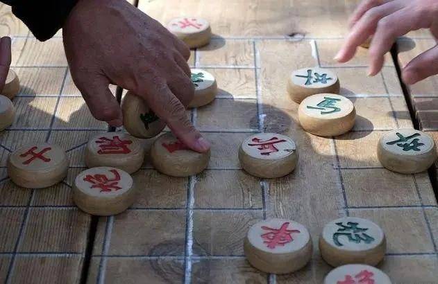 “象棋残局”诈骗:4年诈骗150万<strong></p>
<p>比特币等虚拟货币</strong>,13人落网