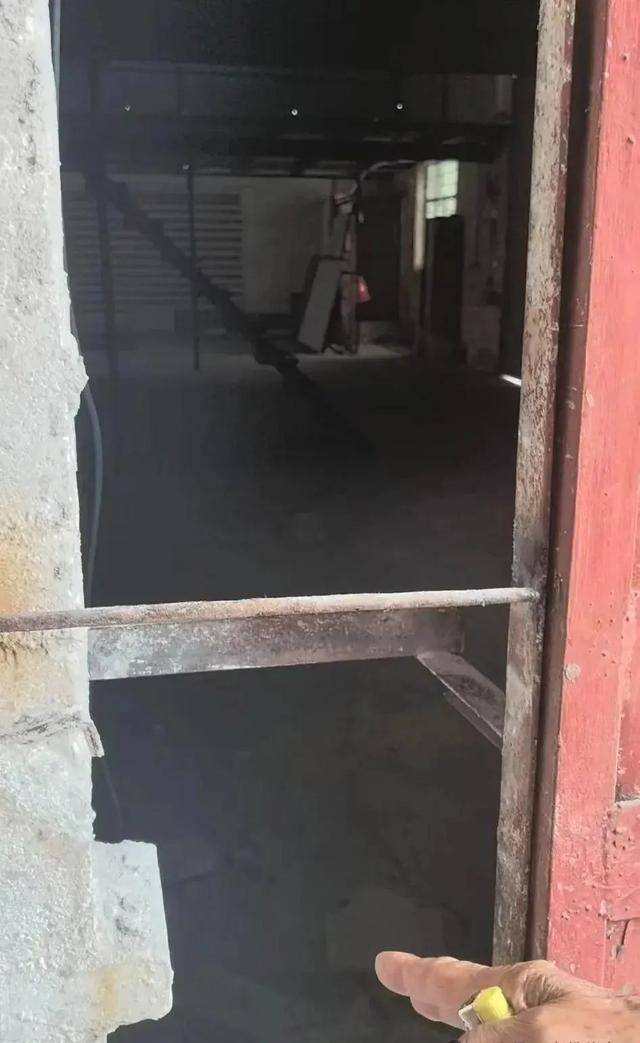 惊！佛山86岁老爸娶儿子53岁女友<strong></p>
<p>虚拟币提现</strong>，女儿抡锤砸门护房产！