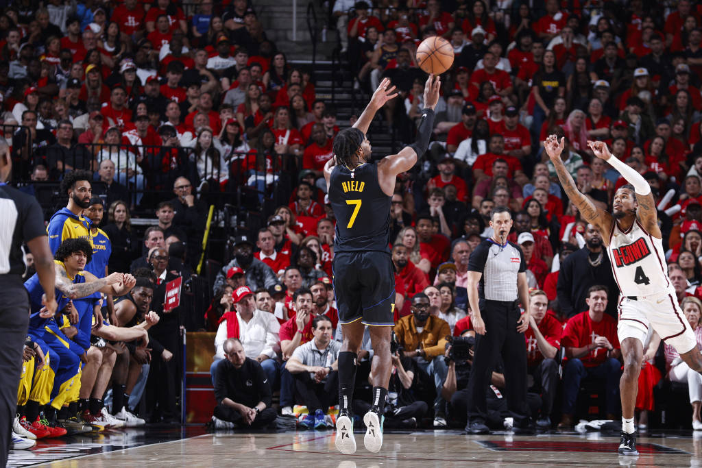 库里22分赢下抢七大战<strong></p>
<p>虚拟币app</strong>,火箭10年难破“火勇大战”的魔咒