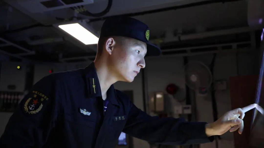 钦州舰<strong></p>
<p>虚拟币app</strong>，报到！