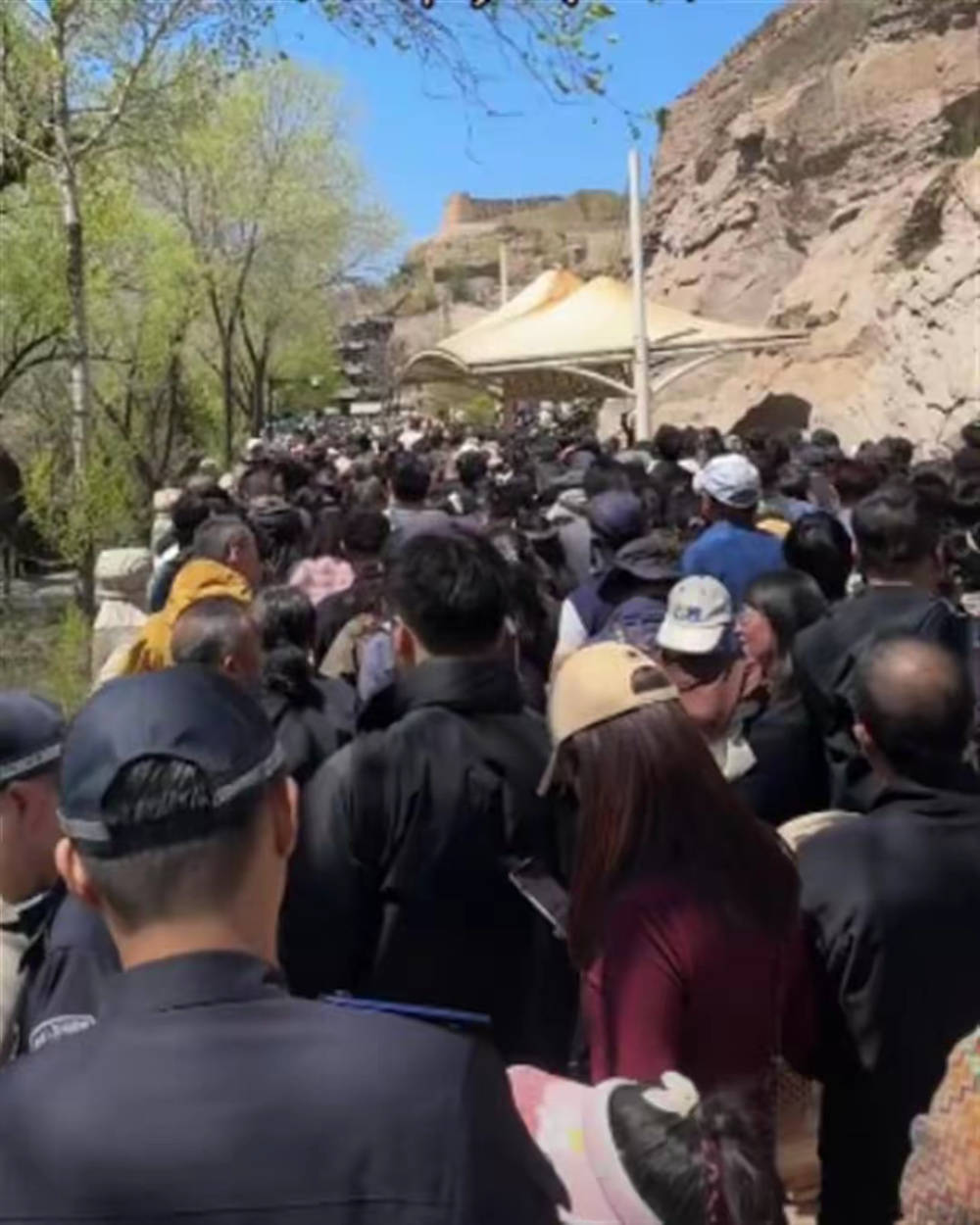 张信哲在山西大同演唱会上称约不到景区门票<strong></p>
<p>虚拟币 ICO</strong>，当地文旅回应