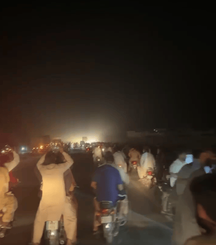 突发！印度向巴基斯坦三地发射导弹<strong></p>
<p>虚拟币薅羊毛</strong>，巴方誓言回应！两架印空军战机被击落，巴方全国空域关闭48小时