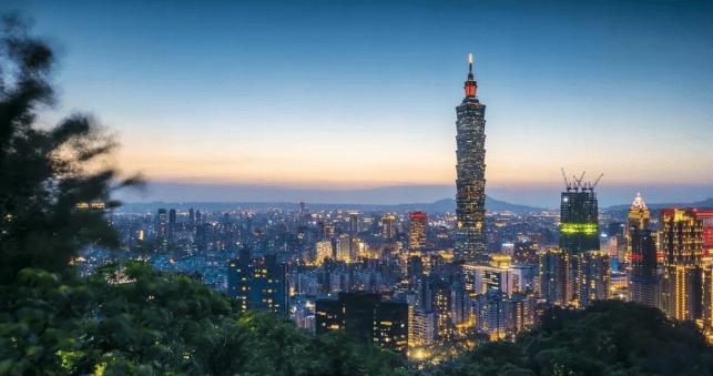 罕见！岛内一架专机抵达南京<strong></p>
<p>虚拟币薅羊毛</strong>，大陆送出11个字，统一大结局要来？ ​