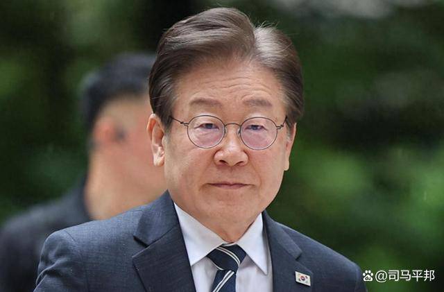 金正恩思虑再三<strong></p>
<p>区块链虚拟币交易</strong>,红场阅兵还是不去了,但不忘给普京送上一份厚礼